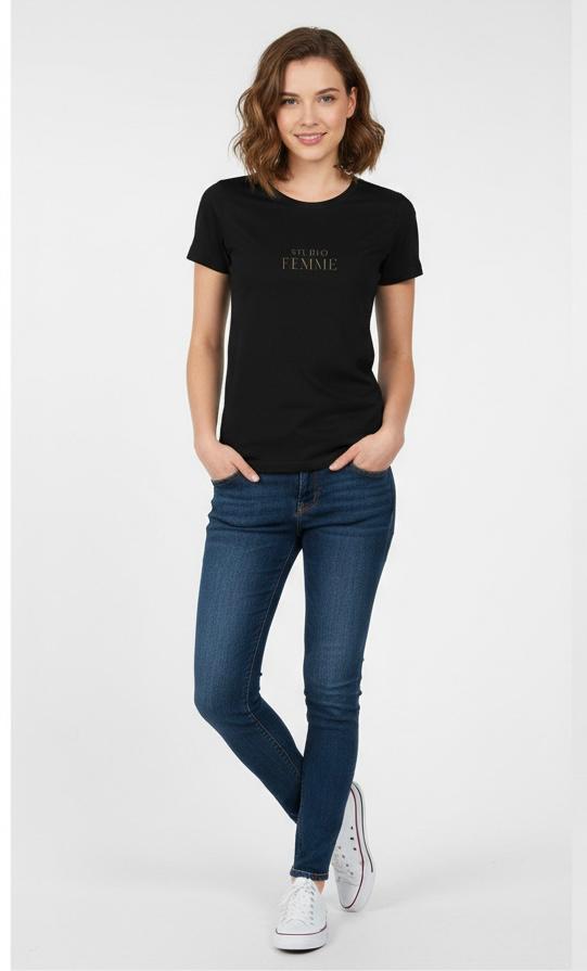 Short Sleeve T-Shirt - Studio Femme